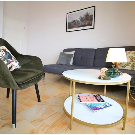 Seaview Apartment - Rogoznica โรกอซนิซา ภายนอก รูปภาพ